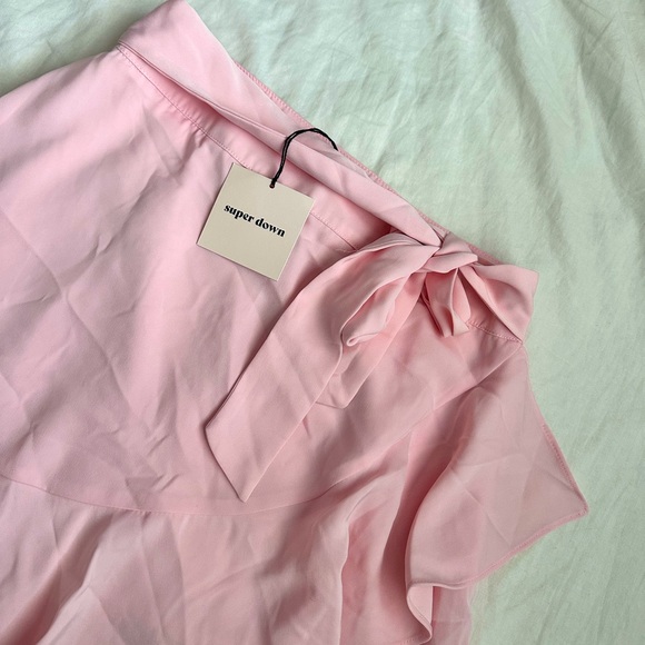 Super down pink mini ruffle skirt - Picture 2 of 3